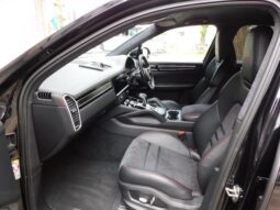 2020 Porsche Cayenne For Sale in Kenya full
