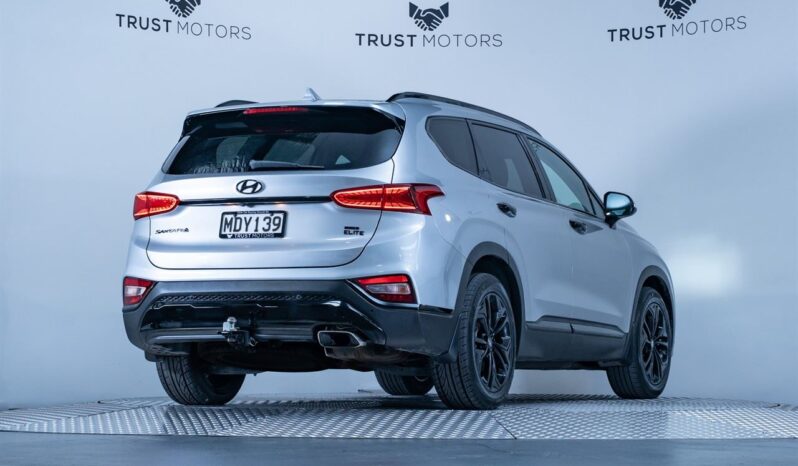 2019 Hyundai Santa Fe For Sale in Kenya full