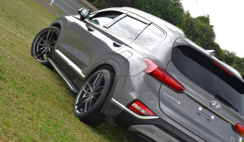 2019 Hyundai Santa Fe For Sale in Kenya full