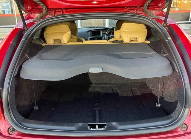 2018 Volvo V40 For Sale in Kenya full