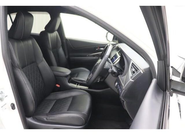 2019 Toyota Harrier For Sale in Kenya full