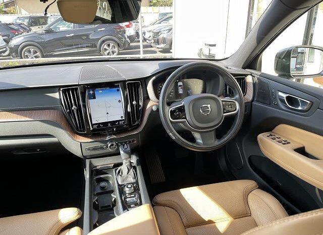 2020 Volvo XC60 For Sale in Kenya full