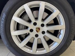 2018 Porsche Cayenne For Sale in Kenya full