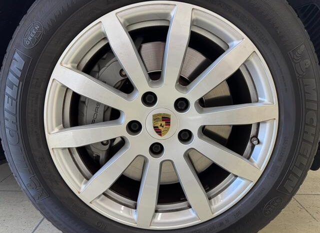 2018 Porsche Cayenne For Sale in Kenya full