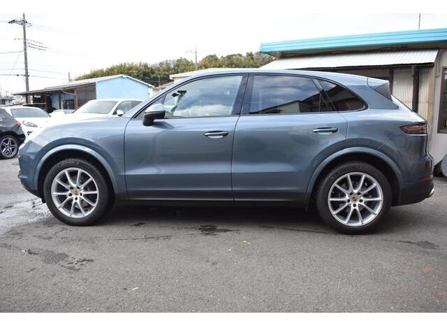 2018 Porsche Cayenne For Sale in Kenya full