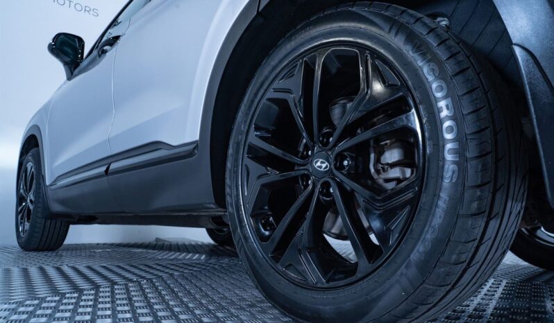 2019 Hyundai Santa Fe For Sale in Kenya full