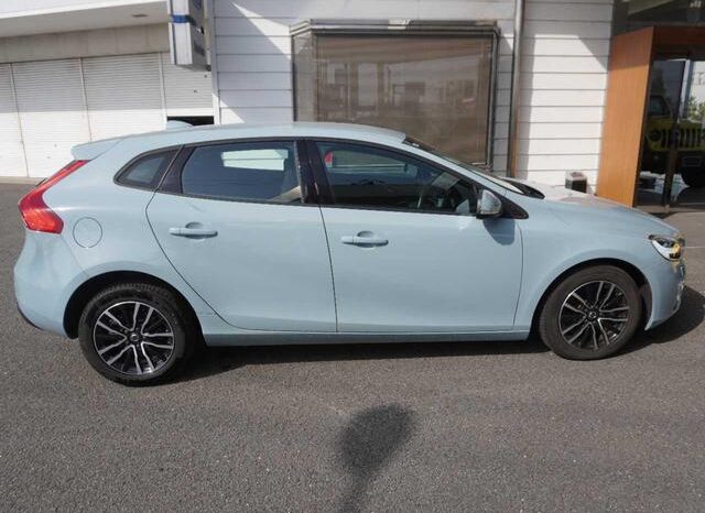 2019 Volvo V40 For Sale in Kenya full