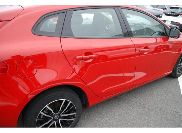 2019 Volvo V40 For Sale in Kenya full