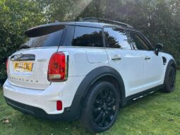 2018 MINI Countryman 1.5 GPF Cooper Euro 6 For Sale in Kenya full
