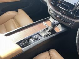 2020 Volvo XC60 For Sale in Kenya full