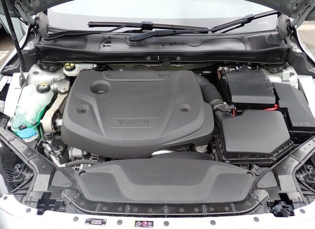 2018 Volvo V40 For Sale in Kenya full