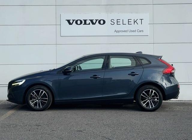 2020 Volvo V40 For Sale in Kenya full