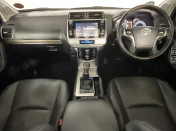 2018 Toyota Prado VX-L 4.0 V6 Auto For Sale In Kenya full