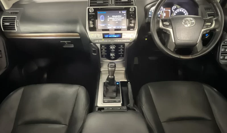 2018 Toyota Prado VX-L 4.0 V6 Auto For Sale In Kenya full