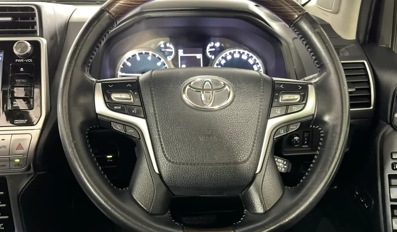 2018 Toyota Prado VX-L 4.0 V6 Auto For Sale In Kenya full