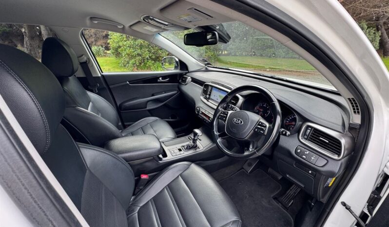 2020 Kia Sorento For Sale in Kenya full