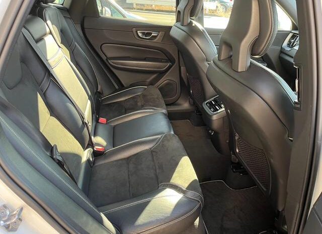 2018 Volvo XC60 For Sale in Kenya full