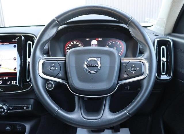 2020 Volvo XC40 For Sale in Kenya full