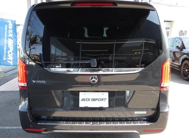 2020 MERCEDES BENZ V-CLASS V260 AVANTGARDE FOR SALE IN KENYA full
