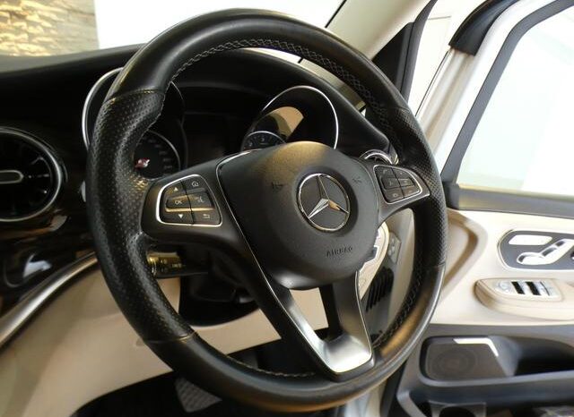 2020 MERCEDES BENZ V-CLASS FOR SALE IN KENYA full