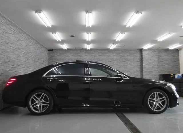 2018 MERCEDES BENZ S-CLASS S560 For Sale in Kenya full