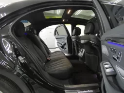 2018 MERCEDES BENZ S-CLASS S560 For Sale in Kenya full
