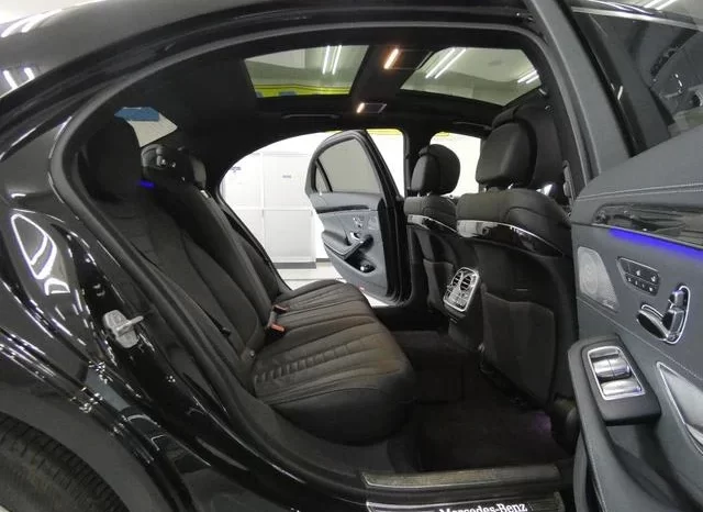 2018 MERCEDES BENZ S-CLASS S560 For Sale in Kenya full