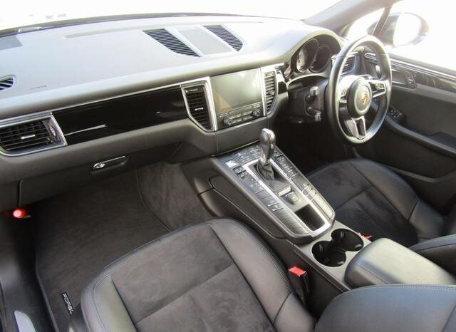 Cheap 2018 PORSCHE MACAN For Sale In Kenya full