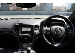 Jeep Grand Cherokee 2019 for Sale in Kenya full