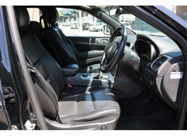 Jeep Grand Cherokee 2019 for Sale in Kenya full