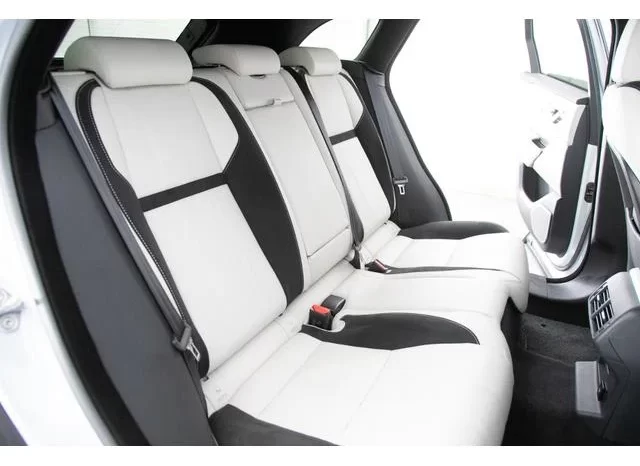 2018 RANGE ROVER VELAR For Sale In Kenya full