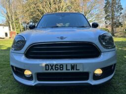 2018 MINI Countryman 1.5 GPF Cooper Euro 6 For Sale in Kenya full
