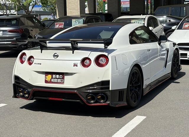 2020 NISSAN GT-R NISMO FOR SALE IN KENYA full