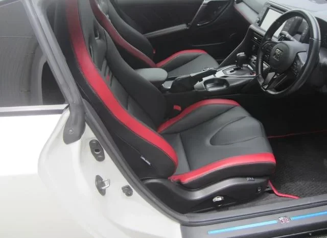 2918 NISSAN GT-R BLACK EDITION FOR SALE IN KENYA full