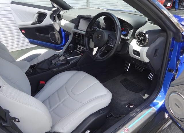 2019 NISSAN GT-R PREMIUM EDITION FOR SALE IN KENYA full