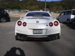 2018 NISSAN GT-R PURE EDITION FOR SALE IN KENYA full