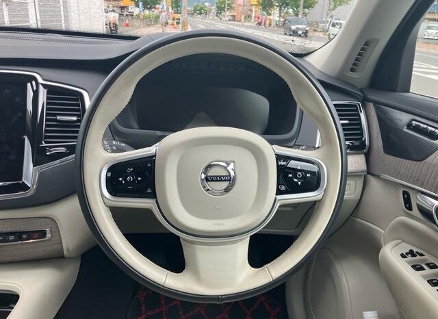 2021 Volvo XC90 For Sale in Kenya full