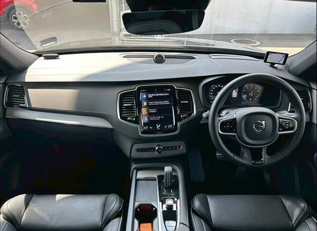 2021 Volvo XC90 For Sale in Kenya full