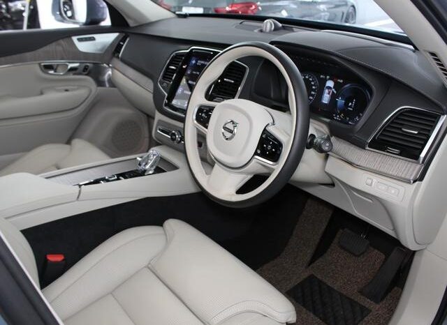 2021 Volvo XC90 For Sale in Kenya full