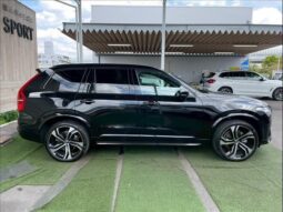 2021 Volvo XC90 For Sale in Kenya full
