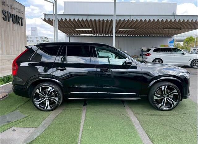 2021 Volvo XC90 For Sale in Kenya full