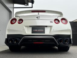NISSAN GT-R PREMIUM EDITION 2019 FOR SALE IN KENYA full