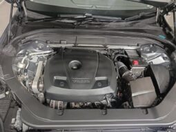 2020 Volvo XC60 T5 Momentum full