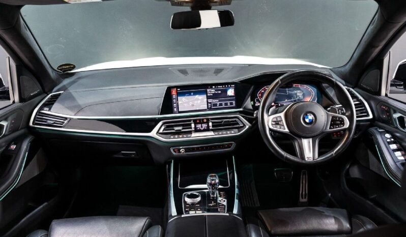 2020 BMW X7 For Sale in Kenya full