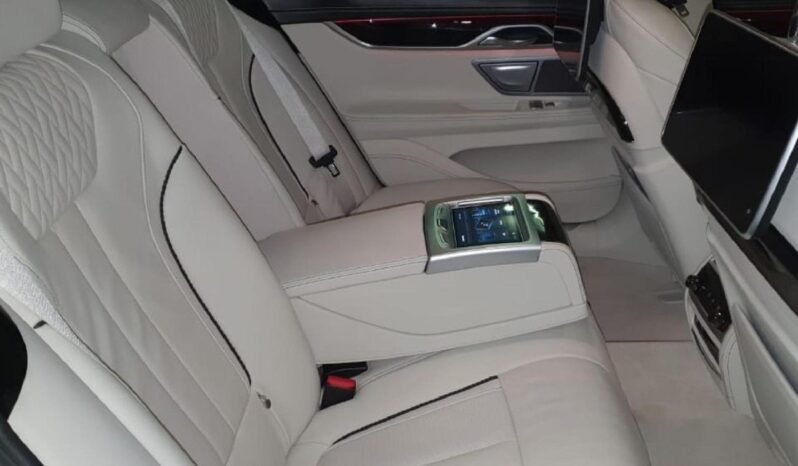 2019 BMW 7 Series For Sale in Kenya full