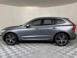 2019 Volvo XC60 T5 Momentum full