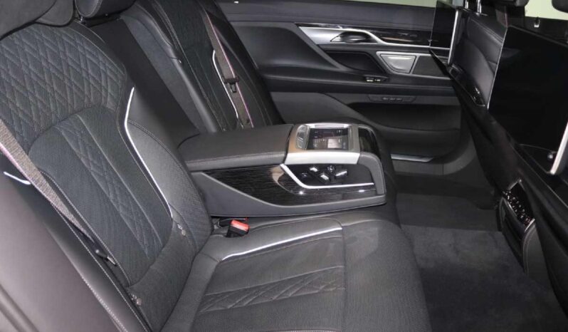 2019 BMW 7 Series For Sale in Kenya full