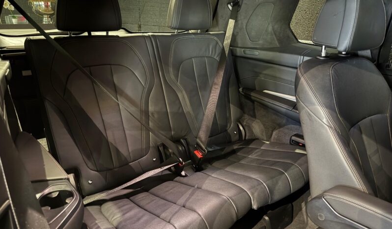 2019 BMW X7 For Sale in Kenya full