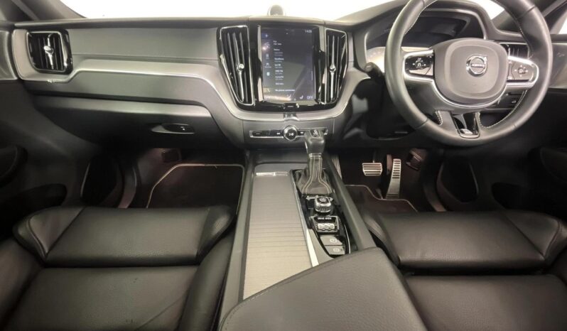 2019 Volvo XC60 R-Design full