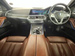 2019 BMW X7 For Sale in Kenya full
